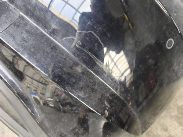 PARE CHOC ARRIERE VW - Vue 5